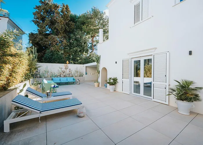 Matilde By Elite Capri